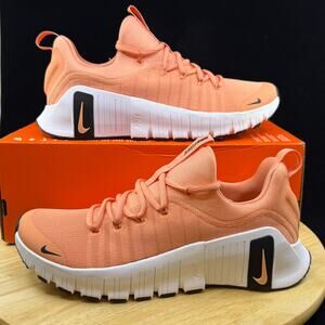 Size 9 Nike Free Metcon 6 Apricot Agate Black White Sneakers Retro FJ7127-800
